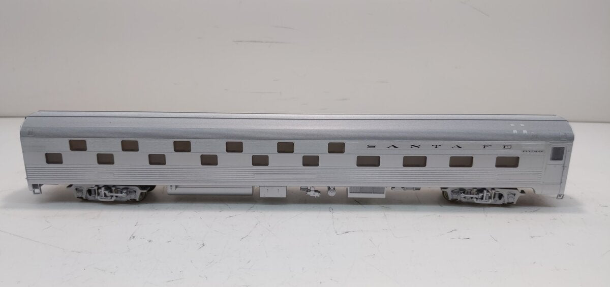 Walthers 932-6365 HO Santa Fe 85' Budd 24-8 Slumbercoach LN/Box