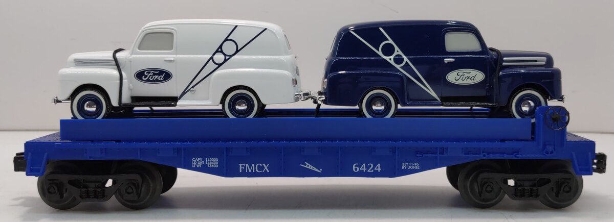 Lionel 6-16985 O Gauge Eastwood Automobilia Flatcar w/ Ford Panel Trucks #6424 NIB
