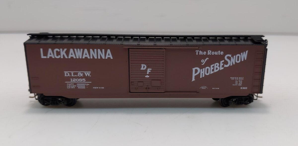 Micro-Trains 03100230 N Scale DL&W 50' Single Door Standard Boxcar #12085 LN/Box