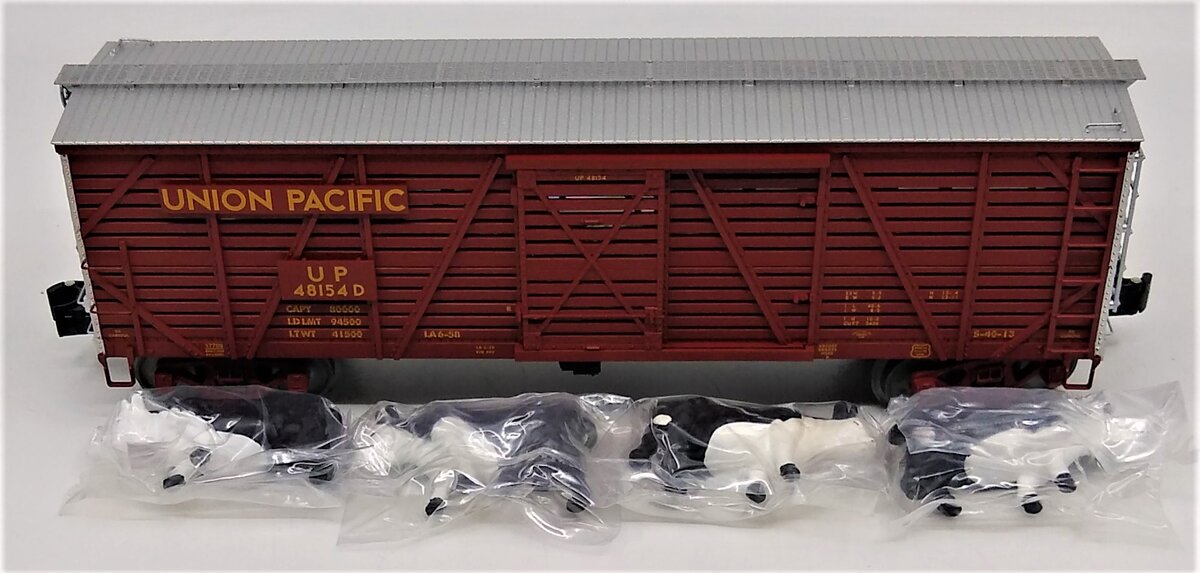 Lionel 6-17709 Union Pacific 40-Ton Stock Car #48154D with Cows LN/Box