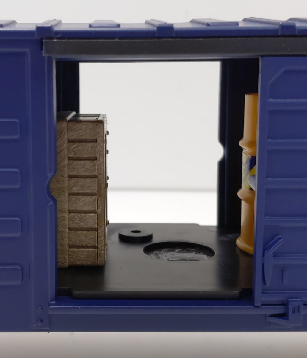 Lionel 6-15017 O CSX Waffle Sided Boxcar LN/Box