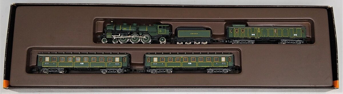 Marklin 8102 Z Gauge K.Bay. Sts.B. 4-6-2 Steam Passenger Train Set