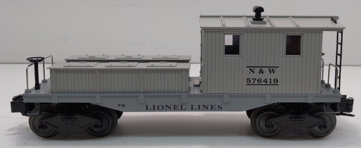 Lionel 6-29718 PWC 6419 O Gauge Norfolk and Western Illuminated Caboose #576419 LN/Box