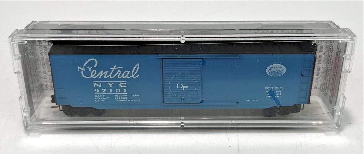 Micro-Trains 03100310 N New York Central 50' Single Door Standard Boxcar #92101 LN/Box