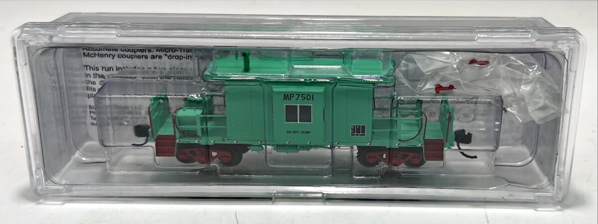 Bluford Shops 21060 N MP-UP MOW Green Short Body, Bay Window Caboose #7501