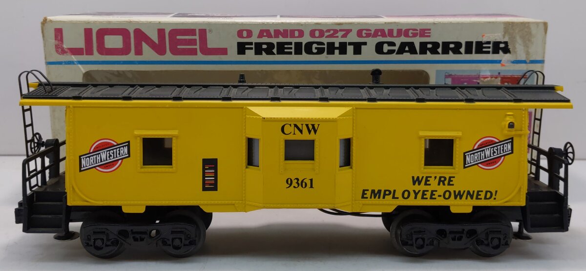 Lionel 6-9361 O Chicago & North Western Bay Window Illuminated Caboose #9361 LN/Box