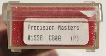 Precision Masters 1528 N Scale CB&Q 3 Bay Covered Hopper Car #184925 EX/Box