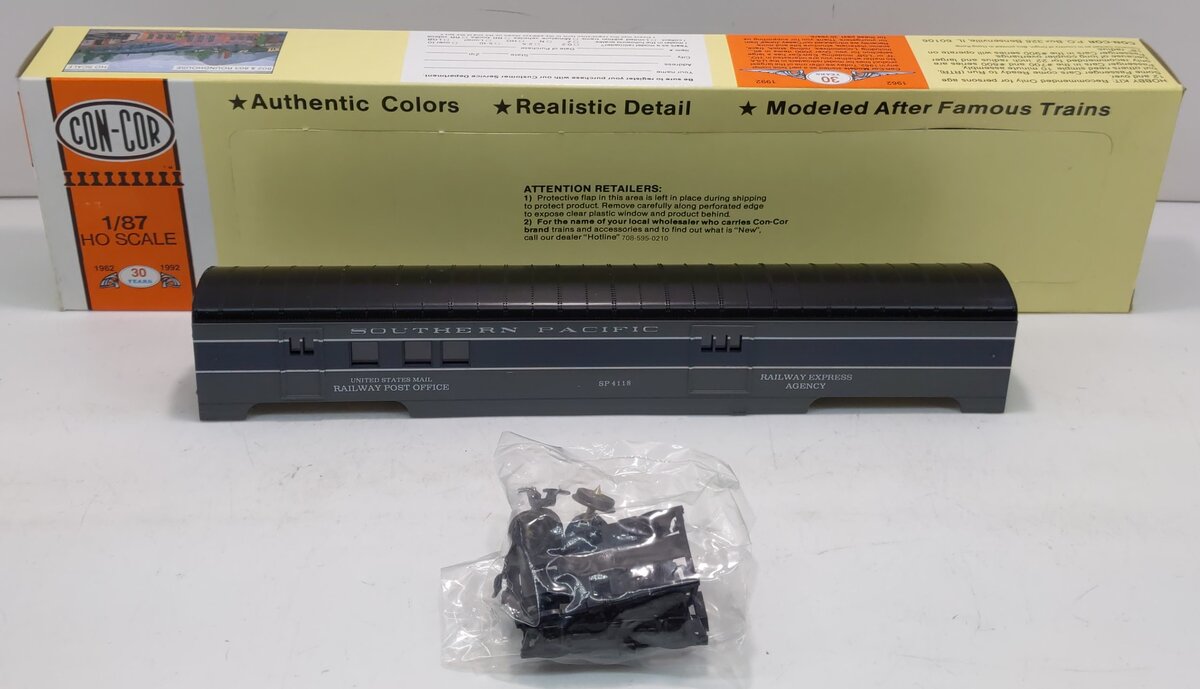 Con-Cor 0001-000934 HO Southern Pacific 72' Railway Express Agency #:SP4118