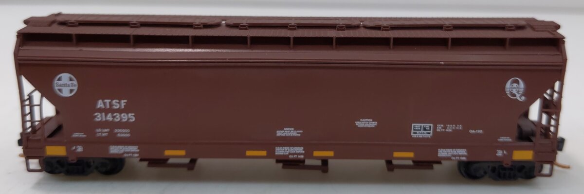 Micro-Trains 09400481 N ATSF 3-Bay Covered Hopper w/Elongated Hatches #314395 LN/Box