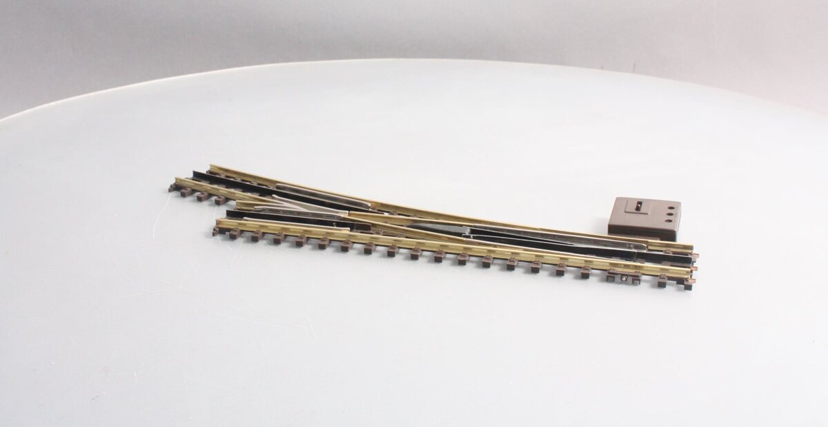 MTH 45-1020 O72 ScaleTrax Nickel Silver Right Hand Remote Switch Turnout