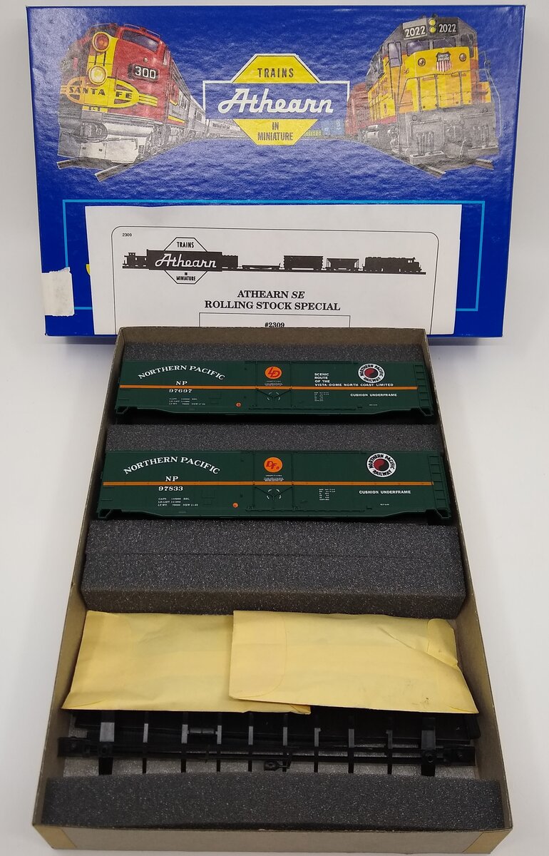 Athearn 2309 HO Northern Pacific Special Edition 50' Boxcar Kit (Set of 2)
