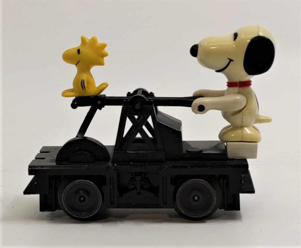 Lionel 6-18407 O Gauge Snoopy & Woodstock Operating Handcar EX/Box