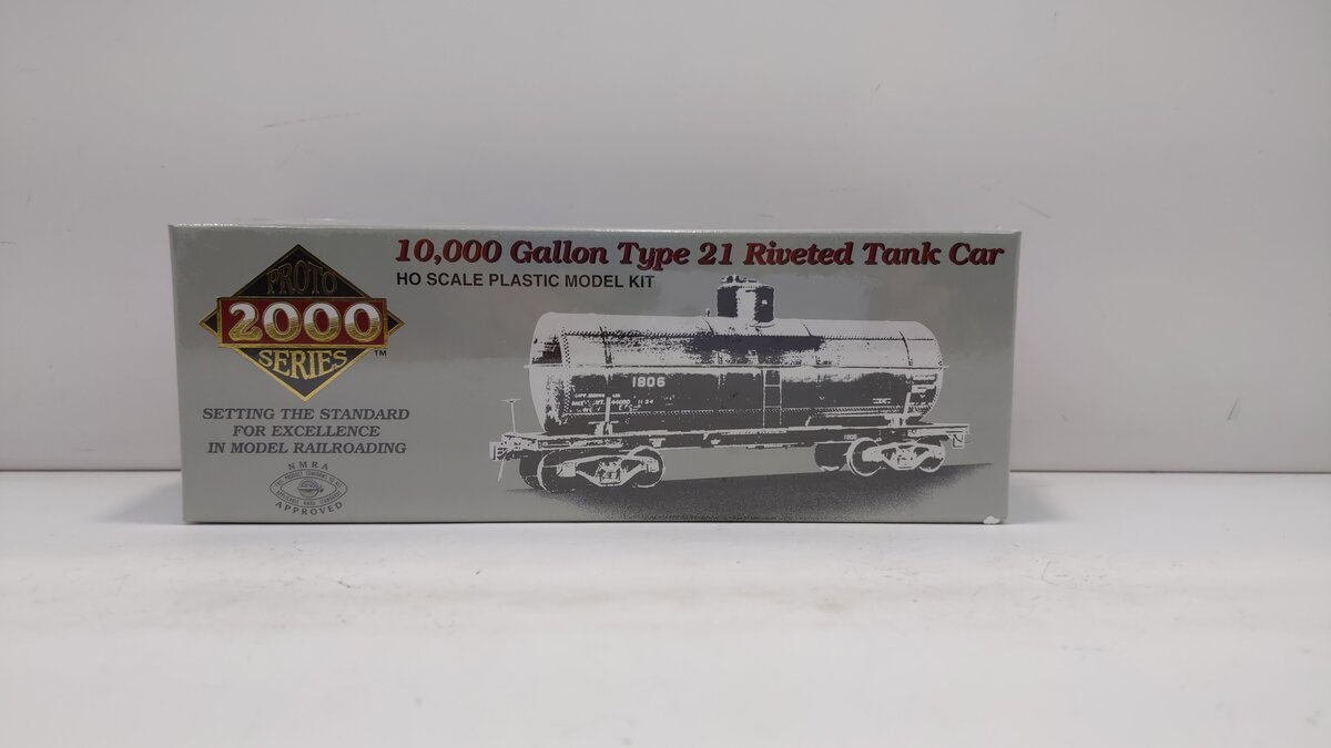 Proto 2000 10007 HO Scale SHPX 10,000 Gallon Type 21 Riveted Tank Car Kit