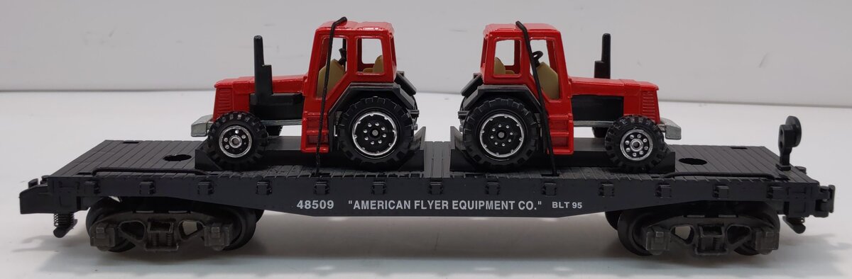 American Flyer 6-48509 S AF Equipment Co. Flatcar w/ Die-Cast Farm Tractors LN/Box