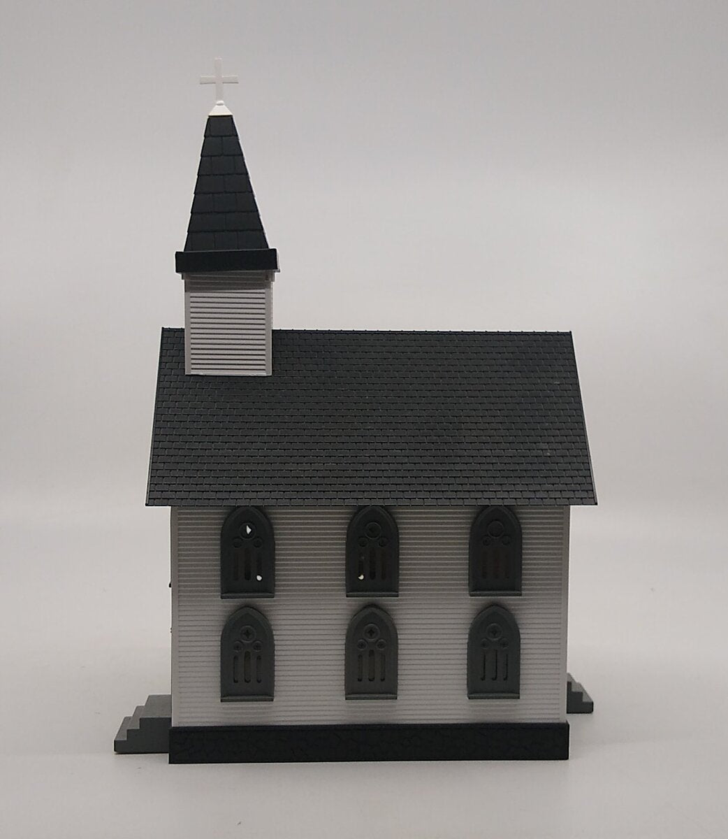 MTH 30-9002 O Gauge White Country Church with Gray Roof & Shutters #5 LN/Box