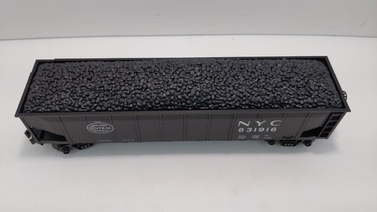 MTH 30-7517 O Gauge New York Central Hopper Car #831916 LN/Box