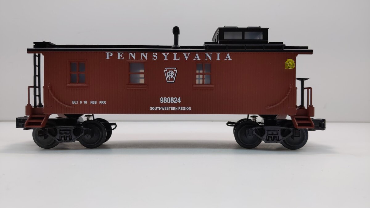 MTH 30-7715 O Gauge RailKing Pennsylvania Semi-Scale Woodsided Caboose #980824 LN/Box