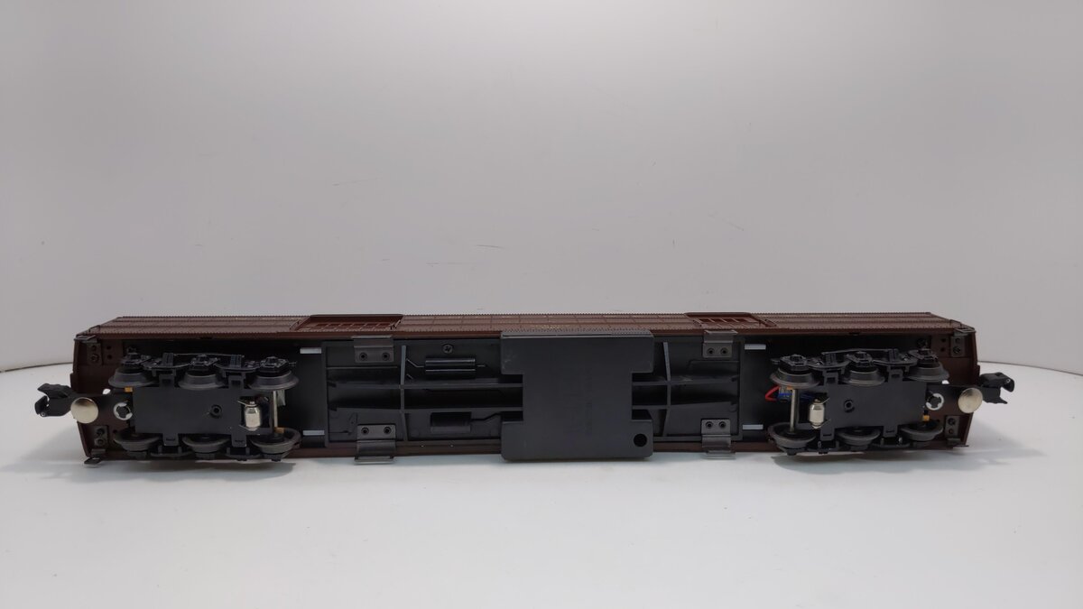 K-Line K-1301 O Gauge Norfolk & Western REA 18" Baggage Car #1301 LN/Box