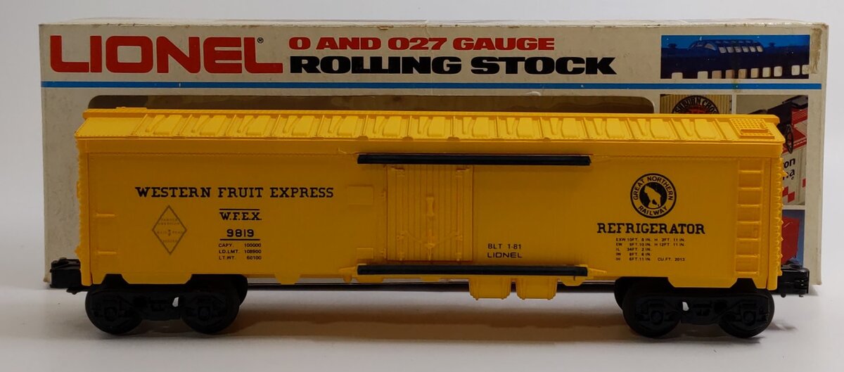 Lionel 6-9819 O Gauge Great Northern Western Fruit Express Reefer NIB