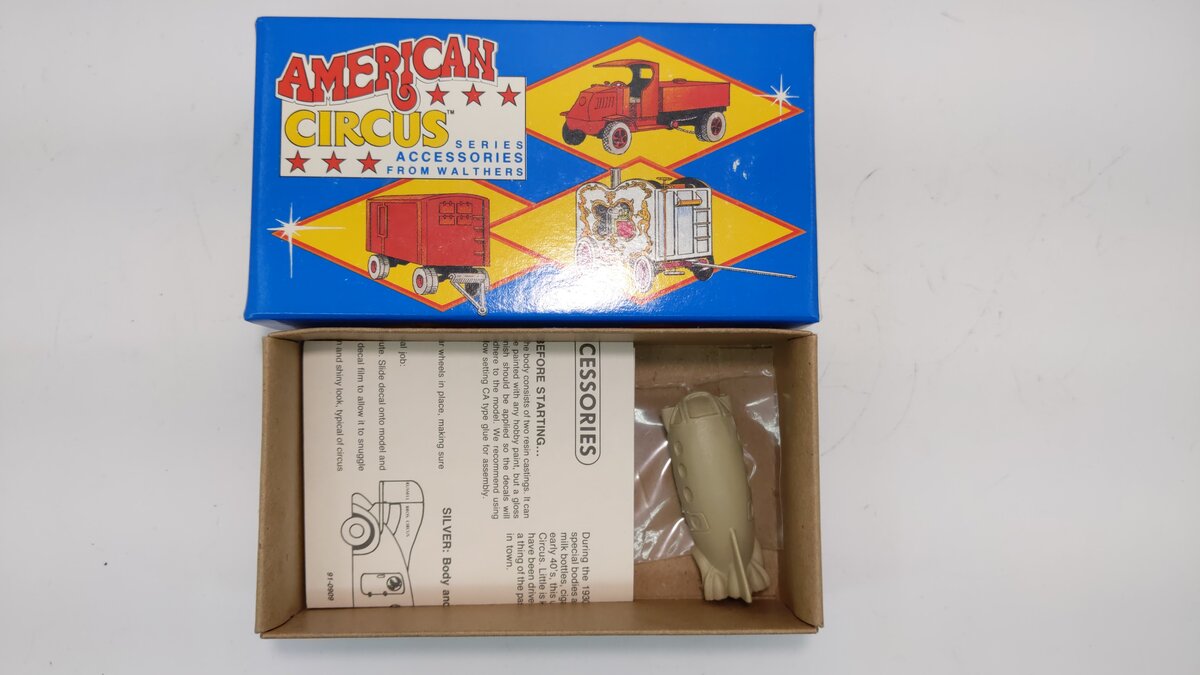 Walthers 933-1383 HO American Circus Rocket Car Kit