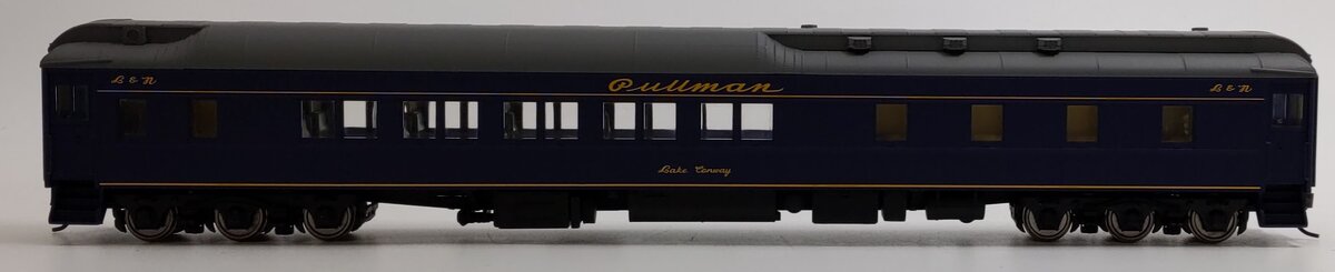 Walthers 932-10566 HO Scale Louisville & Nashville Pullman Heavyweight 10-1-2 LN/Box