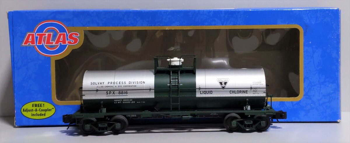 Atlas 8217-4 O Gauge Solvay 11,000 Gallon Single Dome Tank Car #8816 (3-Rail) LN/Box