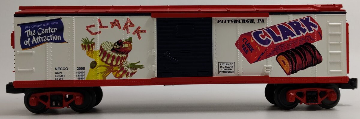 MTH 30-74325 O Gauge Clark Candy Bar Boxcar LN/Box