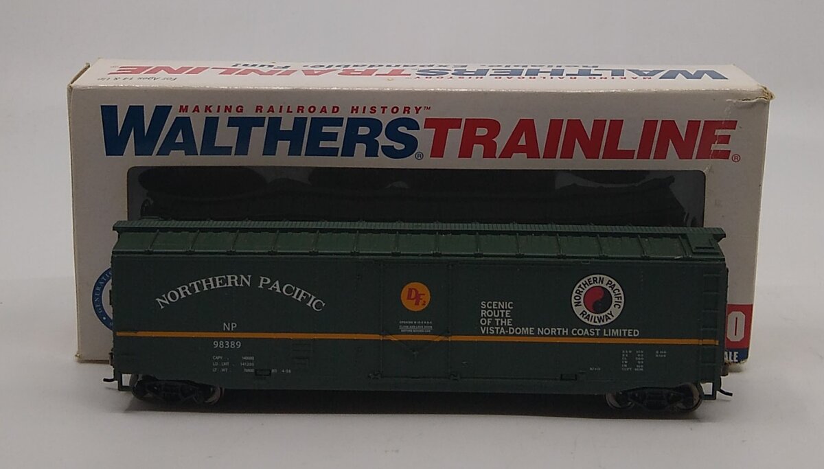 Walthers 931-1679 HO Northern Pacific 50' Plug-Door Boxcar - Ready to Run