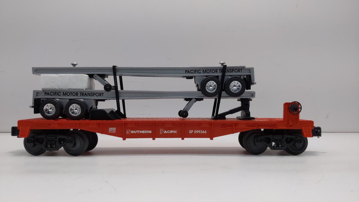 Lionel 6-26058 O Gauge Southern Pacific Flatcar w/Trailer Frames LN/Box