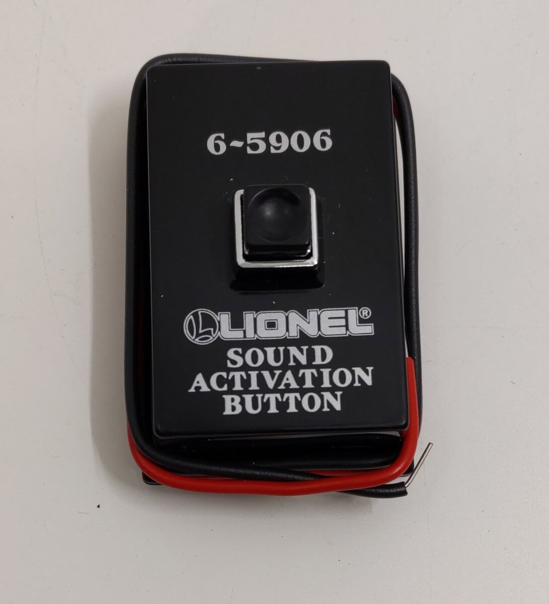 Lionel 6-18009 O Gauge NYC Mohawk 4-8-2 L-3 Steam Locomotive & Tender #3000 LN/Box