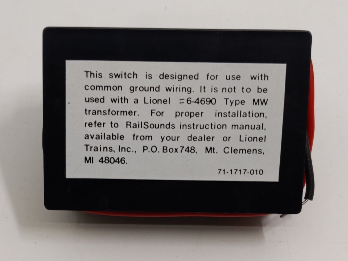 Lionel 6-18009 O Gauge NYC Mohawk 4-8-2 L-3 Steam Locomotive & Tender #3000 LN/Box