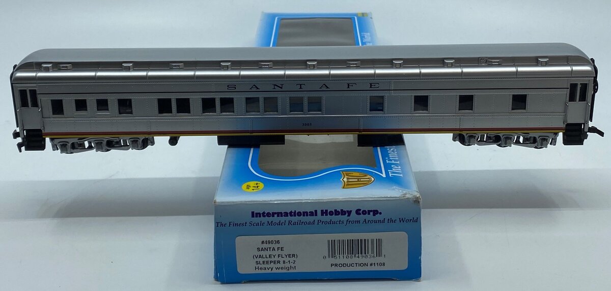IHC 49036 HO Santa Fe Valley Flyer Heavyweight Sleeper #3005