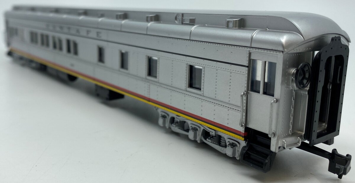 IHC 49036 HO Santa Fe Valley Flyer Heavyweight Sleeper #3005