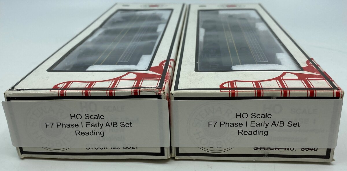 Stewart 5617 HO Reading EMD F7 Phase I Early AB Powered Diesel Locomotive Set LN/Box