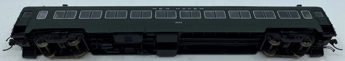 Rapido Trains 109011 HO New Haven 10-Window Coach Phase II #8255 MT/Box