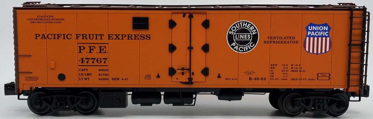 Lionel 6-17397 O Gauge Pacific Fruit Express Steel-Sided Refrigerator Car #47767 LN/Box