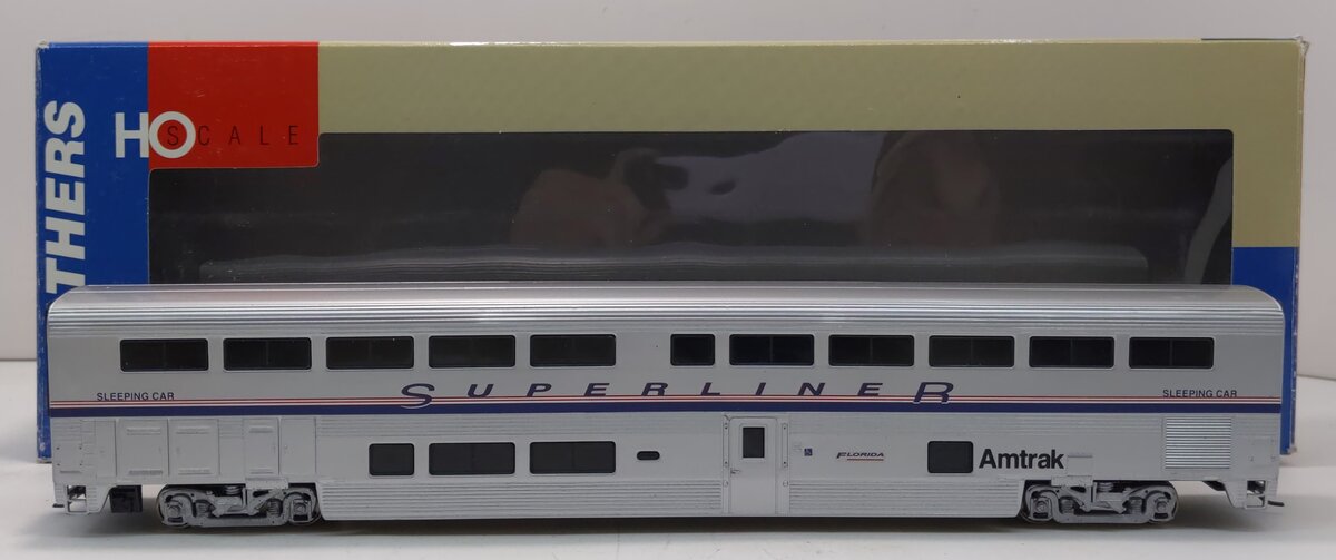 Walthers 932-6111 HO Scale Amtrak 85' Superliner II Sleeping Car EX/Box