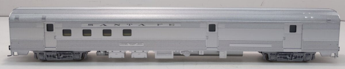 Walthers 910-30302 HO Santa Fe 85' Budd Baggage-Railway Post Office Car