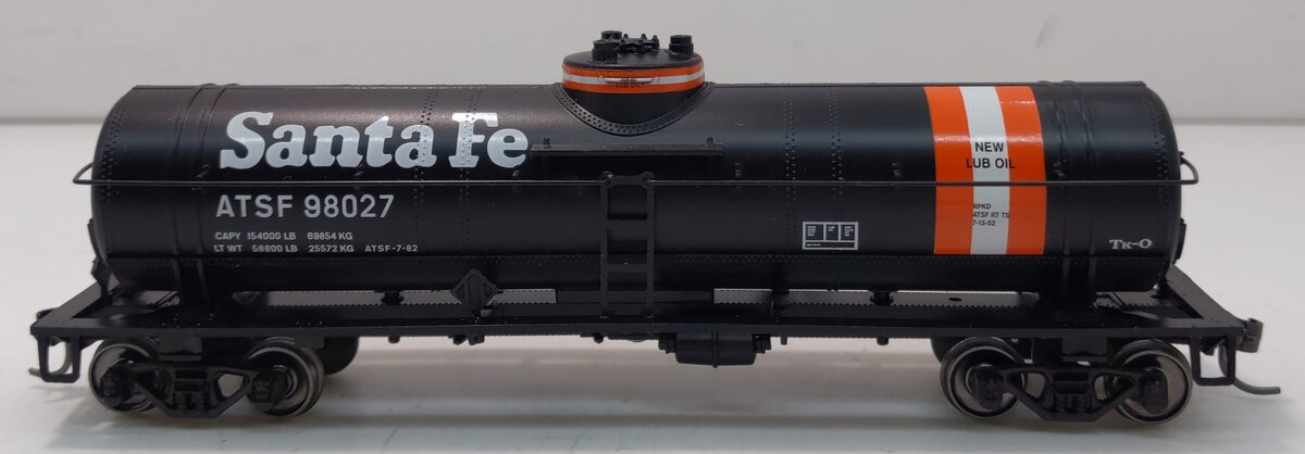 Athearn 7301 HO Scale Santa Fe Single Dome Tank Car #98027 LN/Box