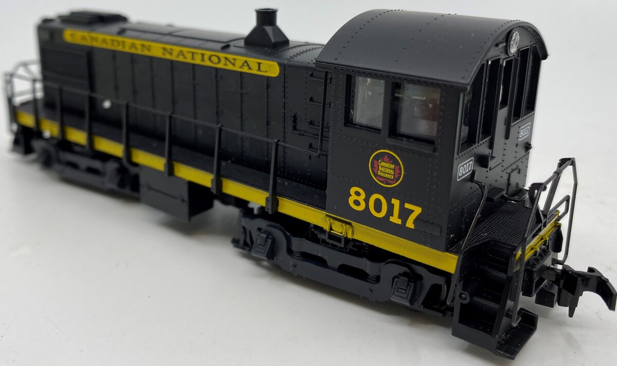 Atlas 8272 HO Canadian National S-4 Diesel Locomotive #8017 EX/Box
