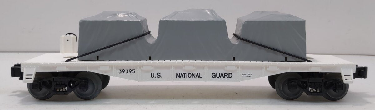 Lionel 6-39395 O USA National Guard Flatcar w/ Tarped Load LN/Box