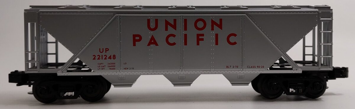 MTH 33-7503 O Gauge Union Pacific 3-Bay Covered Hopper LN/Box