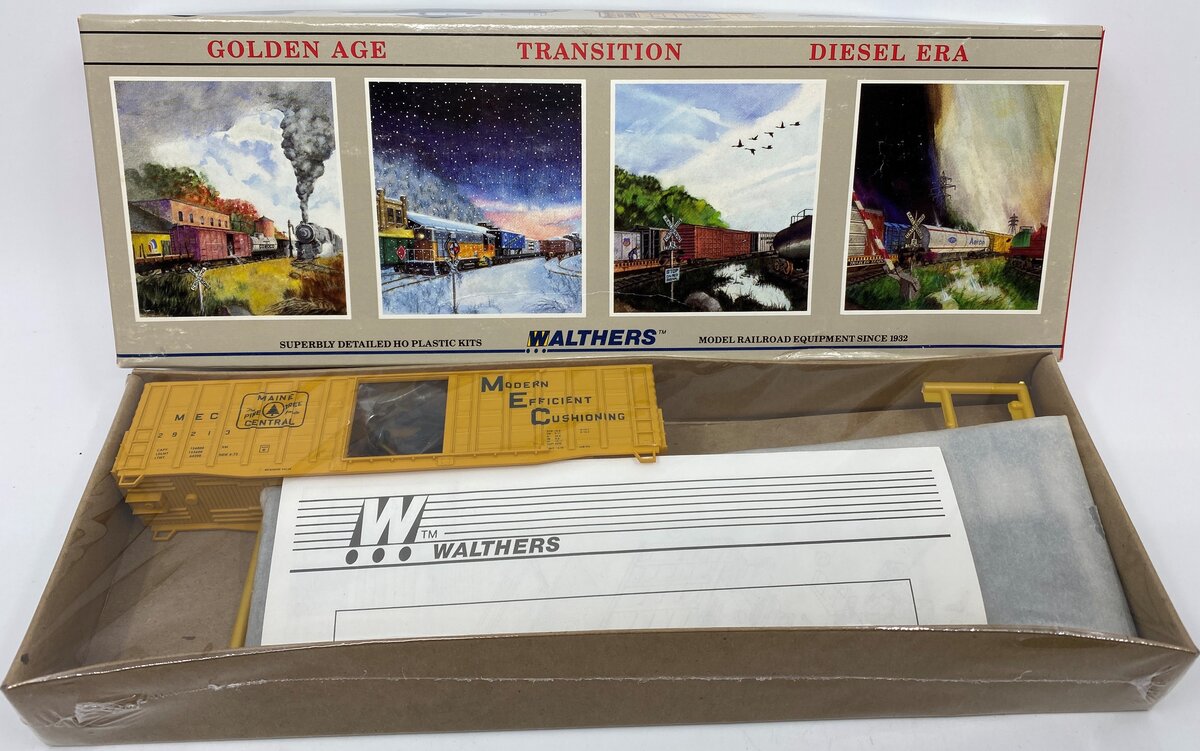 Walthers 932-4705 HO Maine Central 50' Waffle Side Boxcar Kit #29213