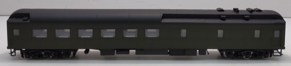 Walthers 932-10199 HO Painted Unlettered Heavyweight Diner LN/Box