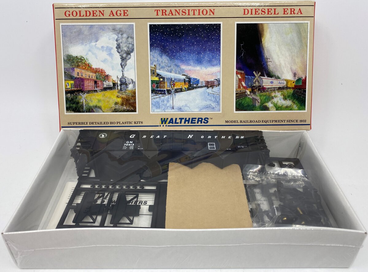 Walthers 932-4910 HO Great Northern 100 Ton Quad Hopper # 70413 Kit