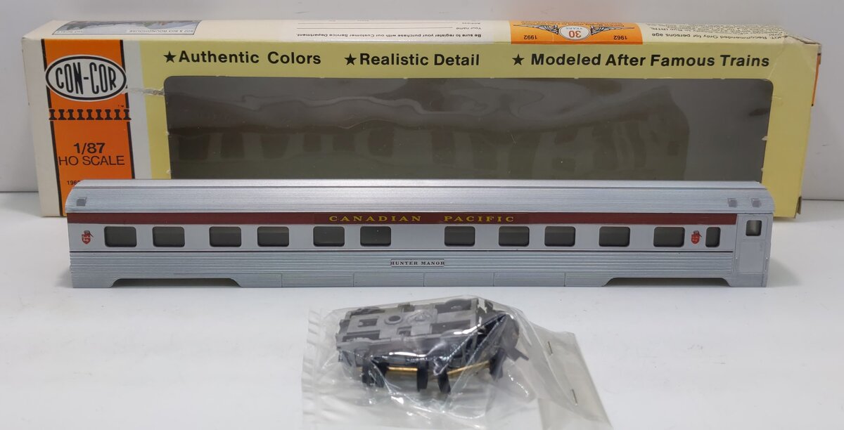 Con-Cor 0001-000799 HO Scale Canadian Pacific 85' 10-6 Sleeper Corrugated Sides