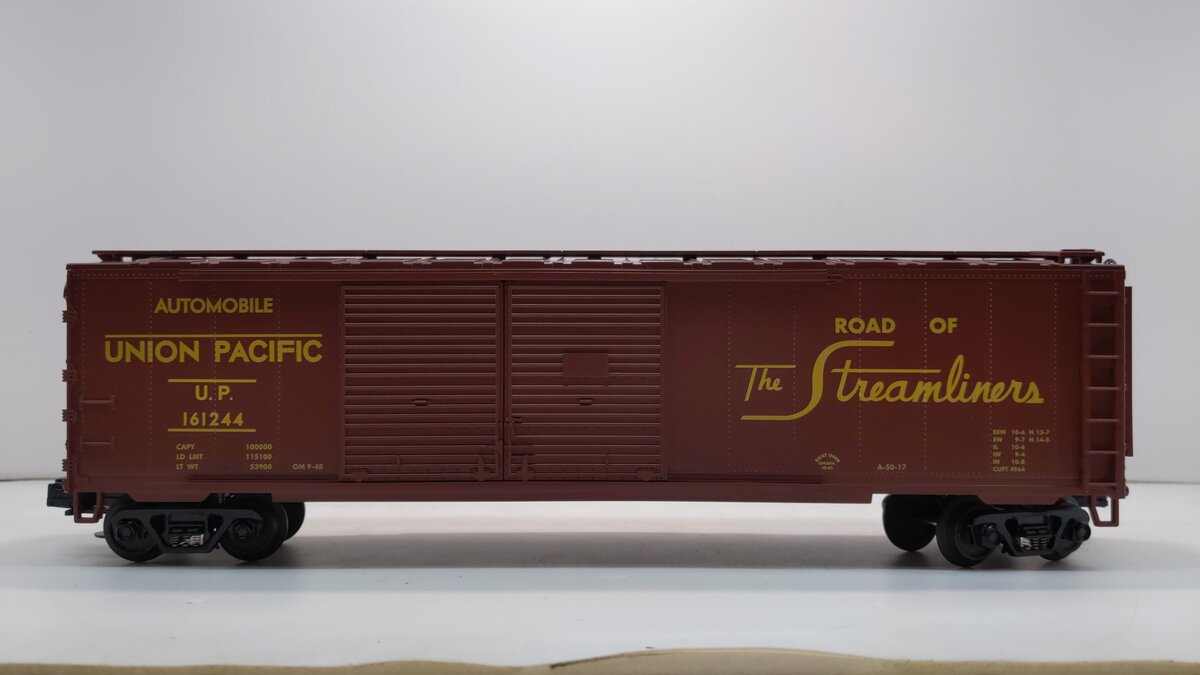 MTH 20-93012 O Gauge Union Pacific 50' Double Door Boxcar #161244 LN/Box