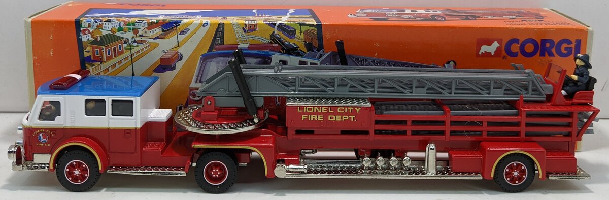 Corgi 51801 1:50 Lionel City Fire Department Aerial Ladder Truck