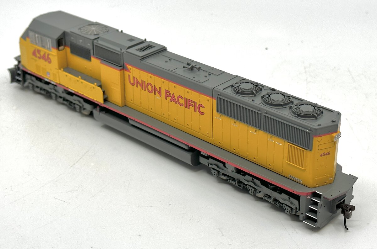 Athearn G6169 HO Scale Union Pacific SD-70M Diesel Locomotive #4546 NIB