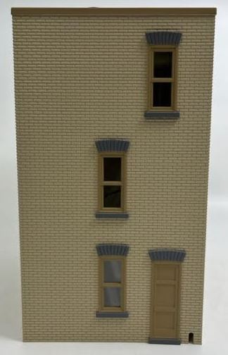MTH 30-9079 O 3-Story Tan Town House with Dark Tan Trim LN/Box